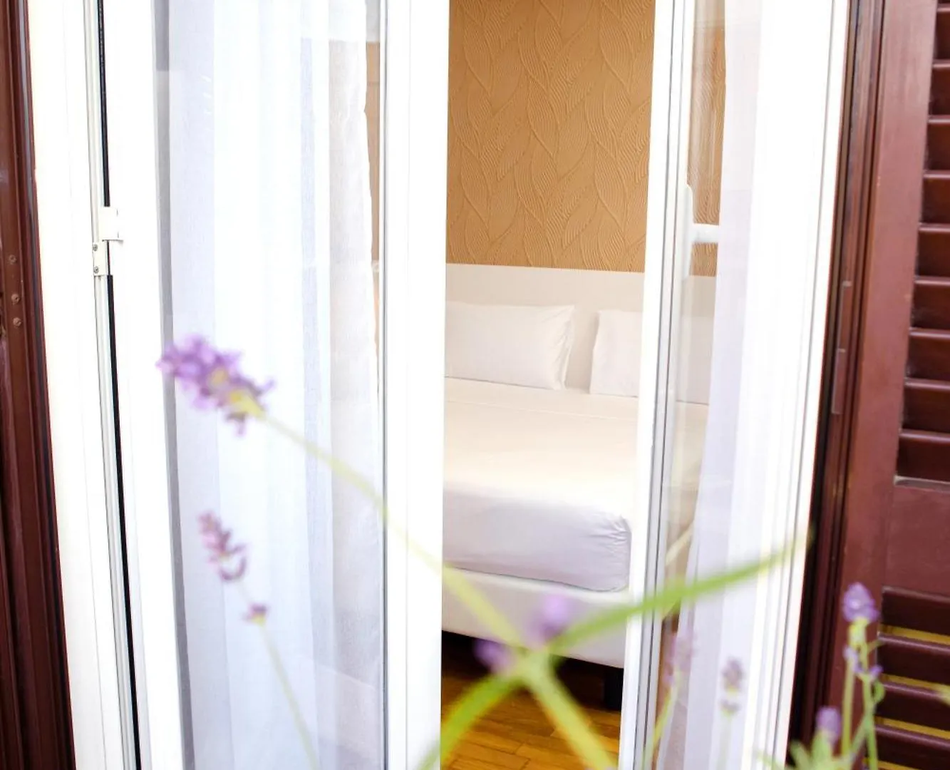 Magikrooms Topaz Rome